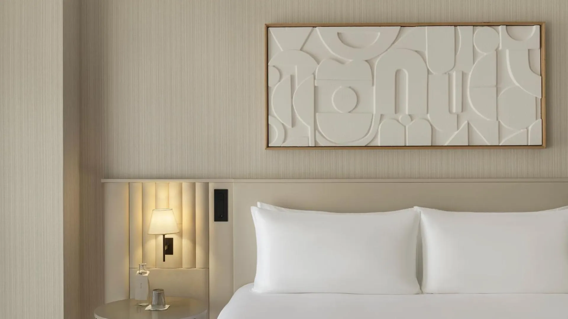 Delano Dubai At Bluewaters Hotel 5*,  United Arab Emirates