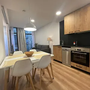 Apartment Apm 